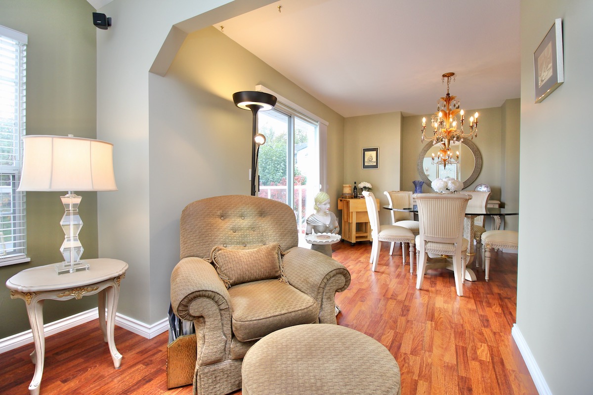 11475 Wellington Crescent, Surrey 6