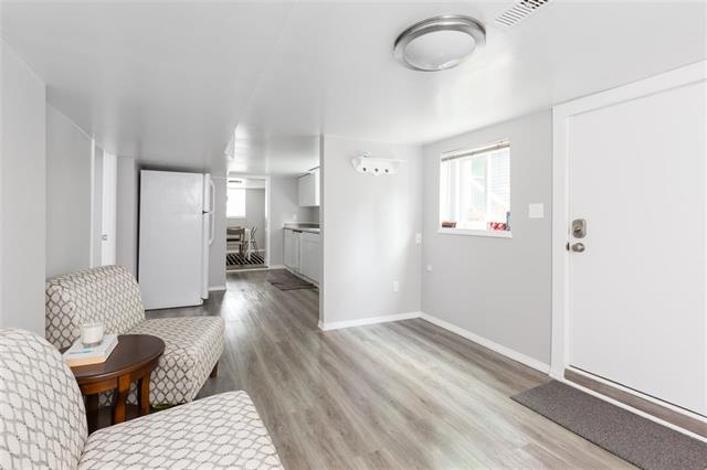 1375 E 14th Ave, Vancouver East 22