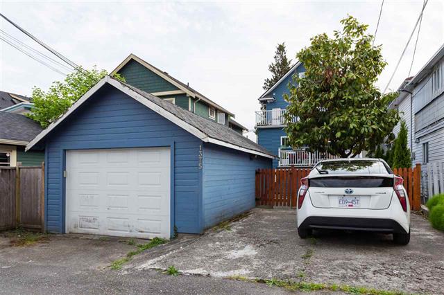 1375 E 14th Ave, Vancouver East 27