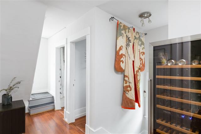 1375 E 14th Ave, Vancouver East 31