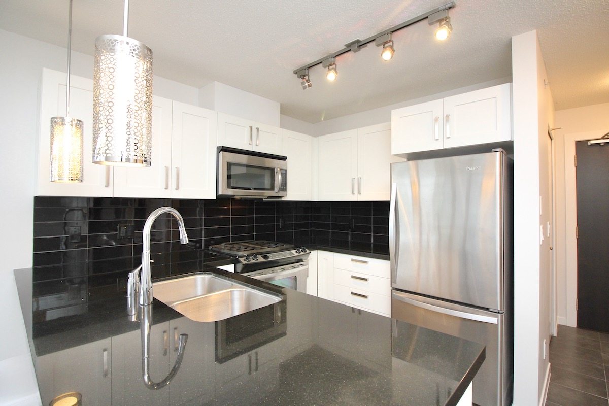 1703 2133 Douglas Rd, Burnaby 17