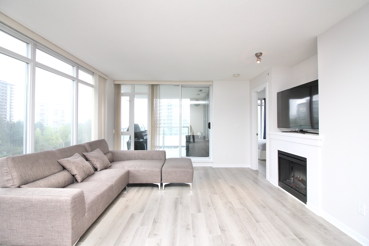 1703 2133 Douglas Rd, Burnaby 7