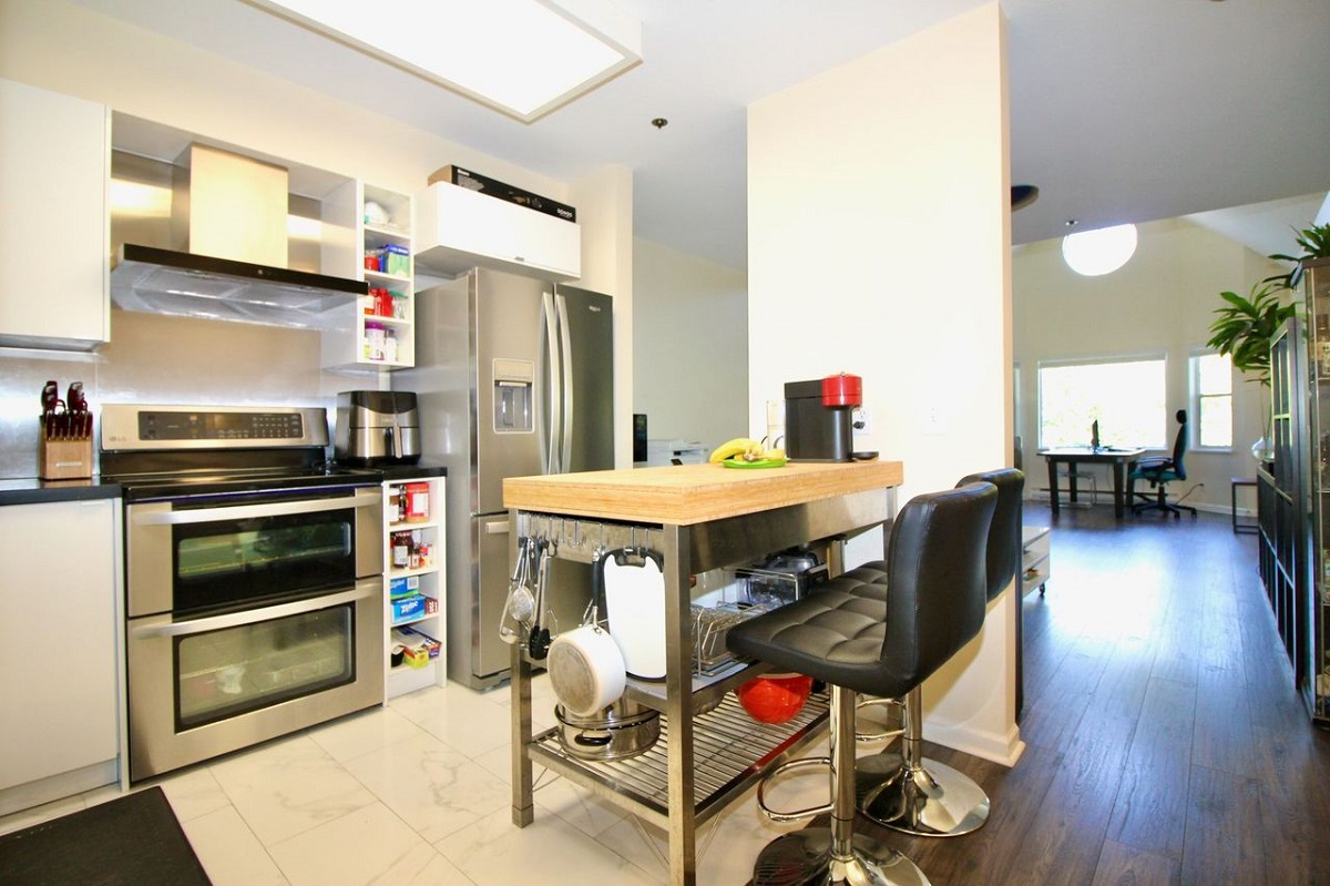 310 5375 Victory St, Burnaby 11