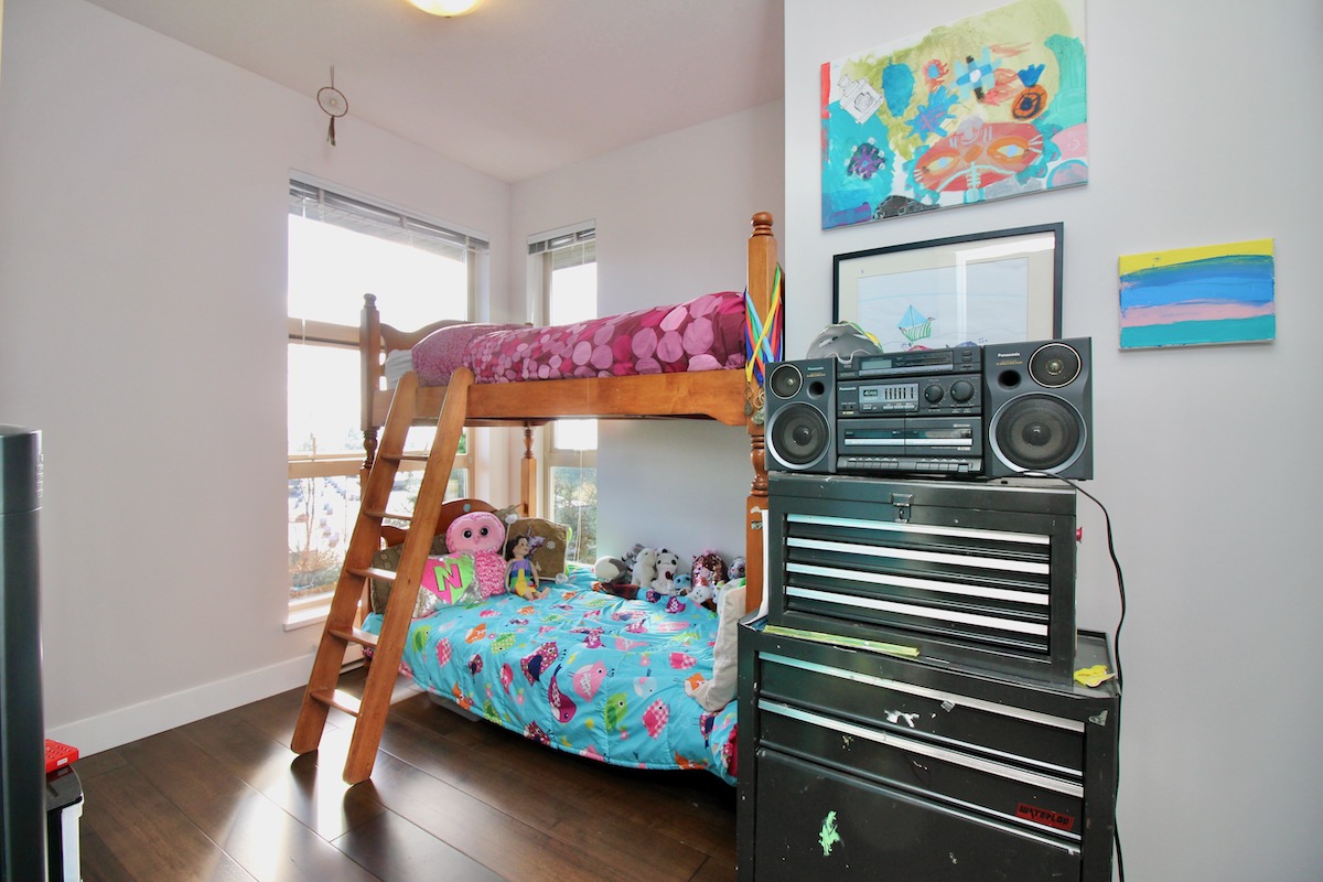 411 9329 University Crescent, Burnaby 27
