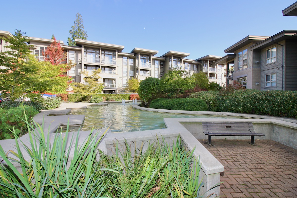 411 9329 University Crescent, Burnaby 39