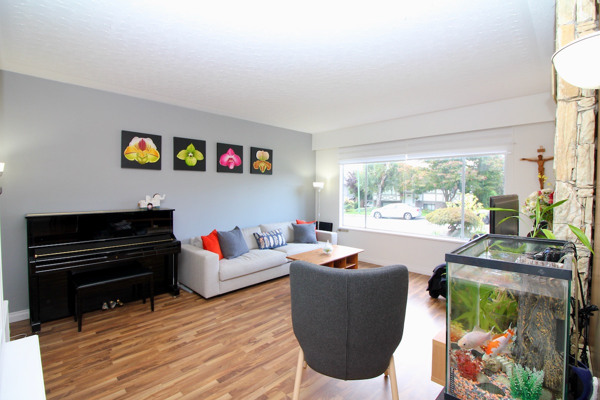 6589 Parkdale Dr, Burnaby 7