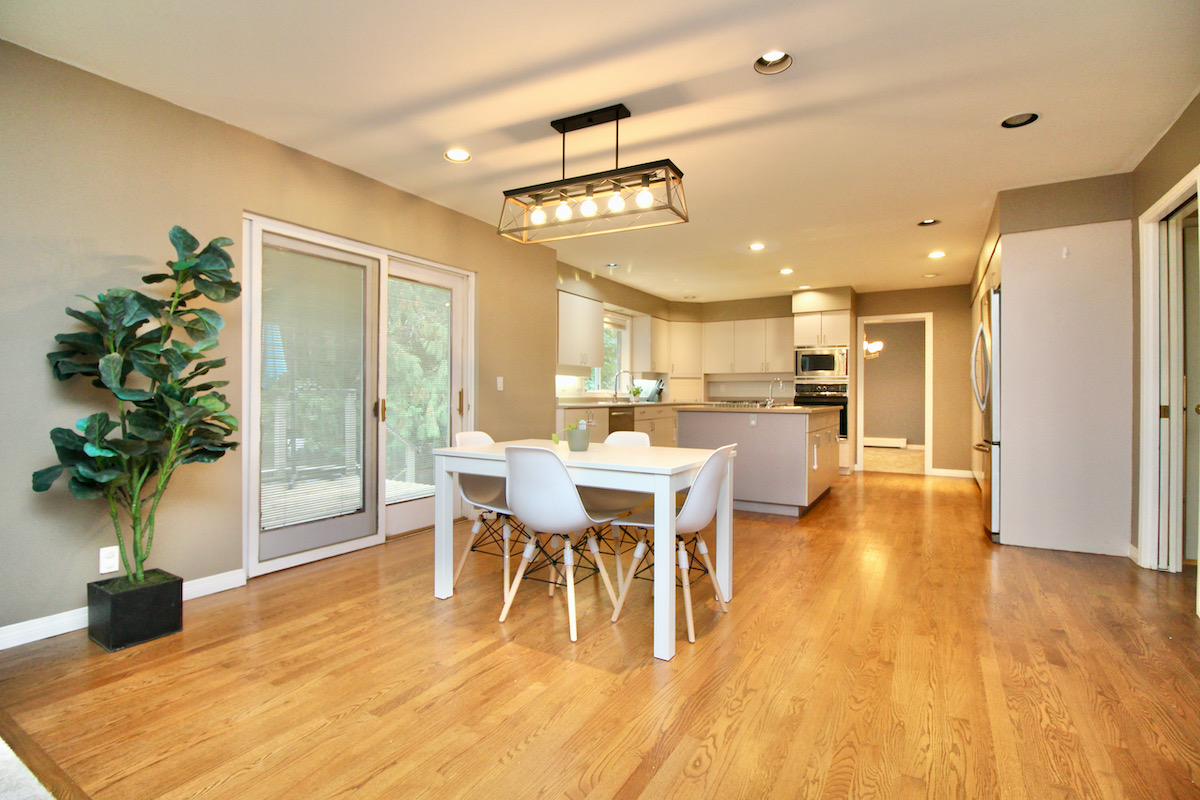 7980 Westlake St, Burnaby 17