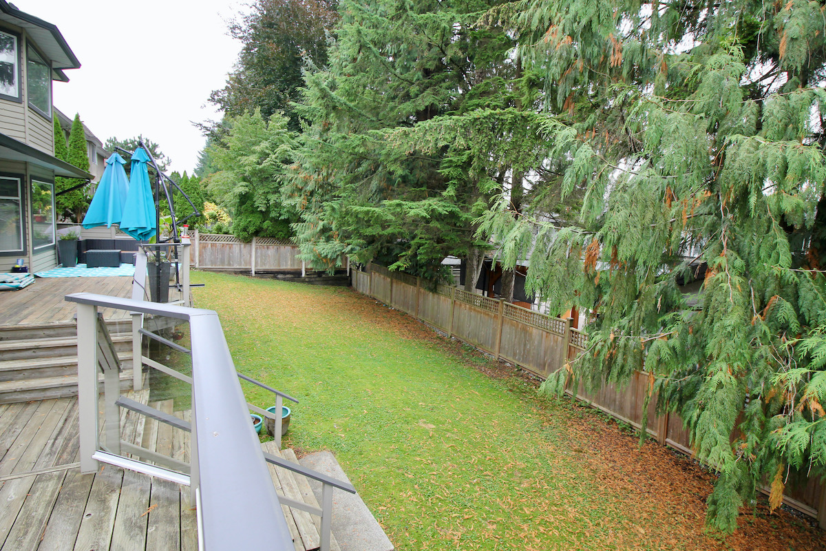 7980 Westlake St, Burnaby 37