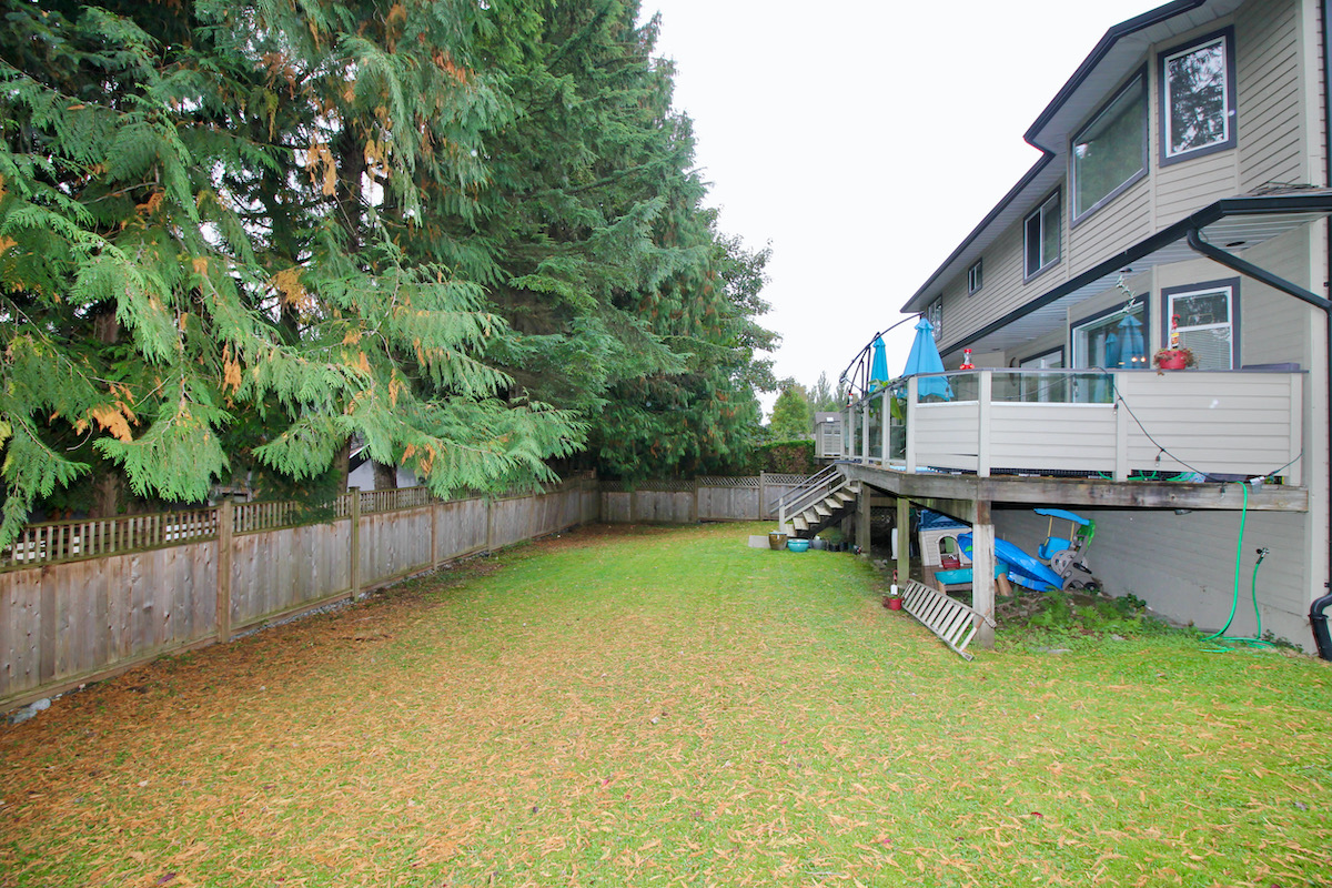 7980 Westlake St, Burnaby 39