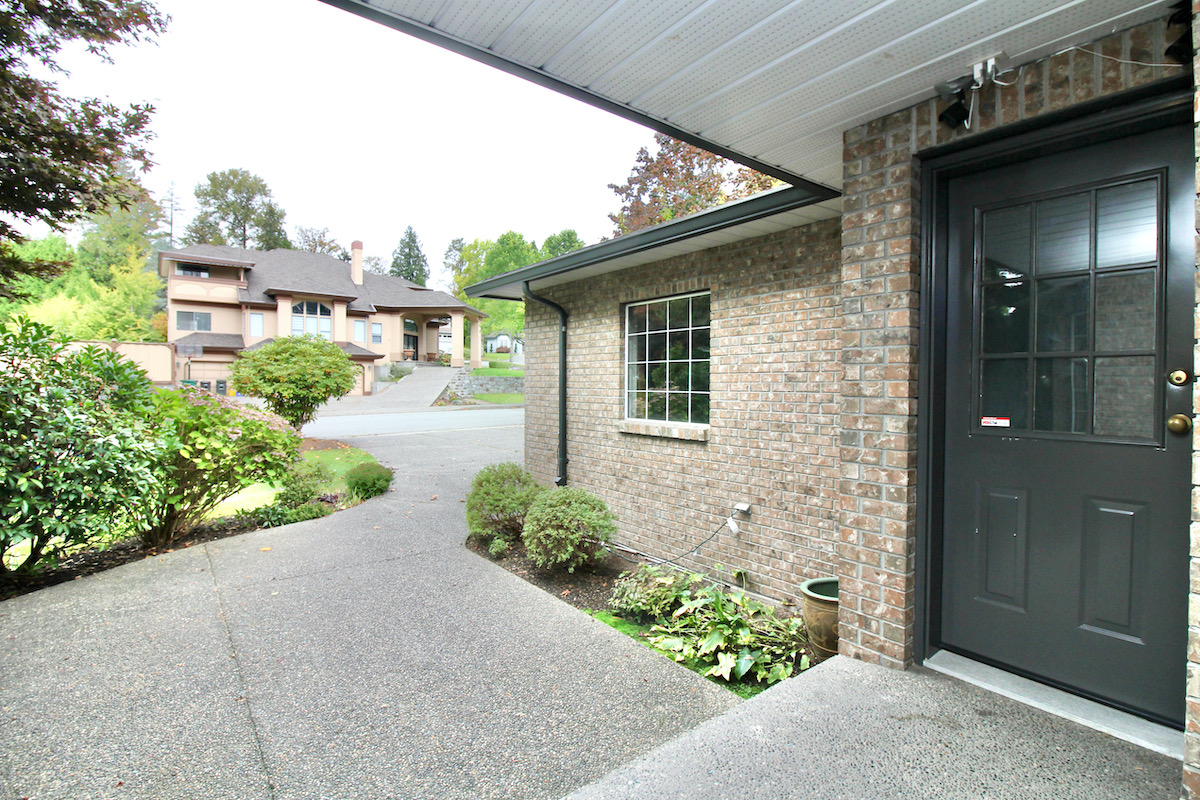 7980 Westlake St, Burnaby 4