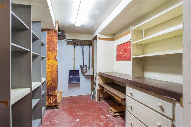 2258 Mathers Ave, West Vancouver 22