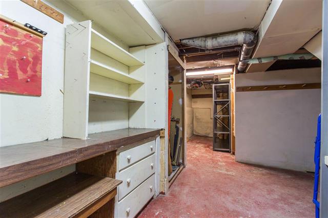 2258 Mathers Ave, West Vancouver 23