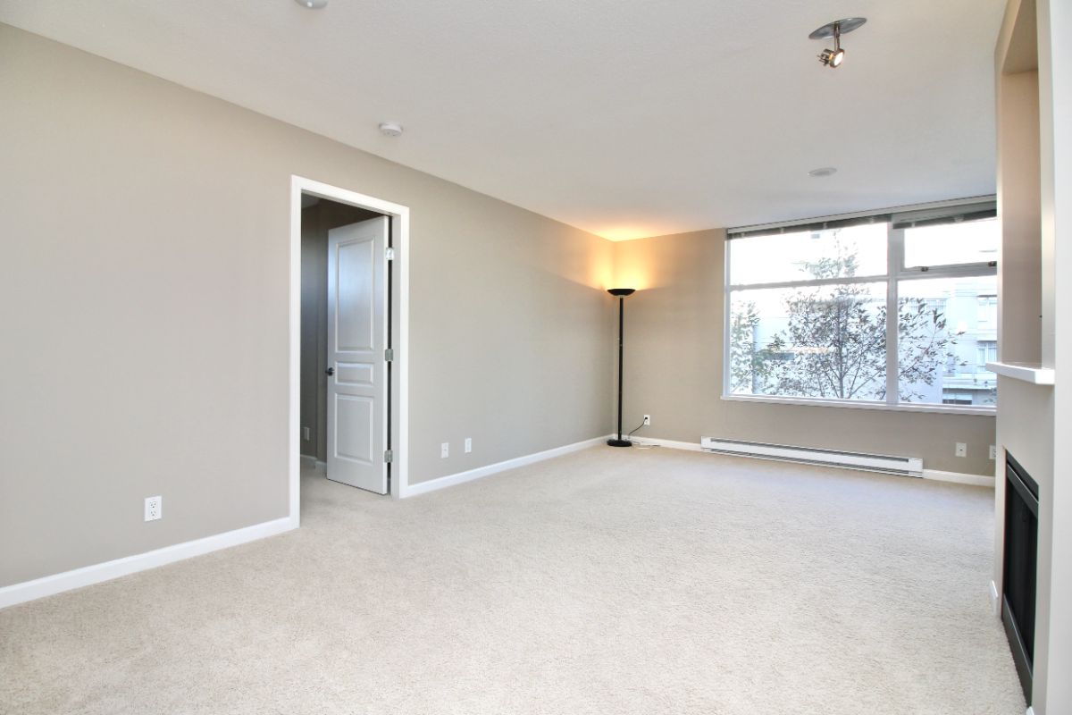 312 9288 University Crescent,  Burnaby 15