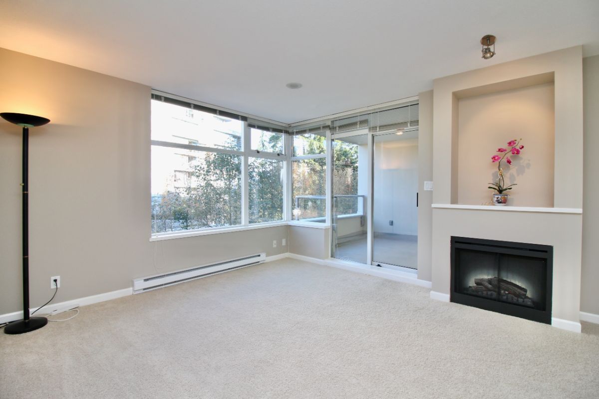 312 9288 University Crescent,  Burnaby 16