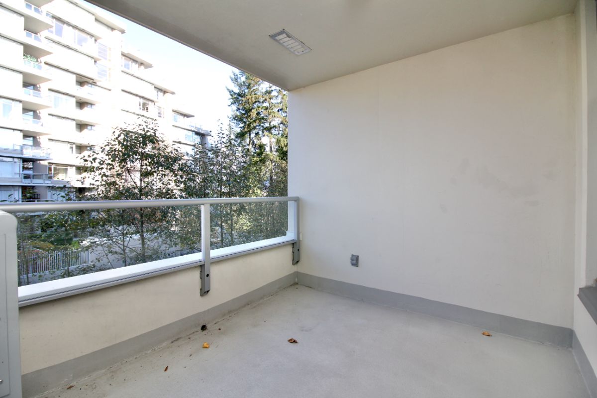 312 9288 University Crescent,  Burnaby 17