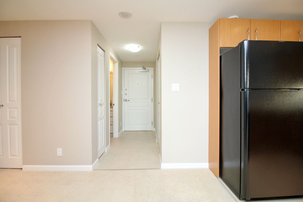 312 9288 University Crescent,  Burnaby 8