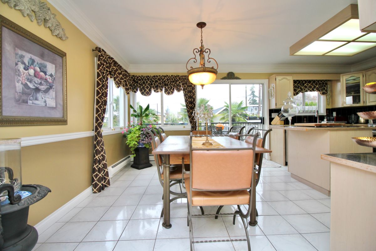 3735 Pandora St, Burnaby 9