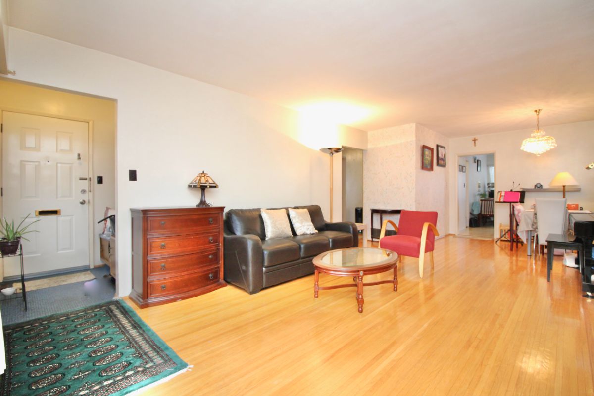 4556 Frances St, Burnaby 5