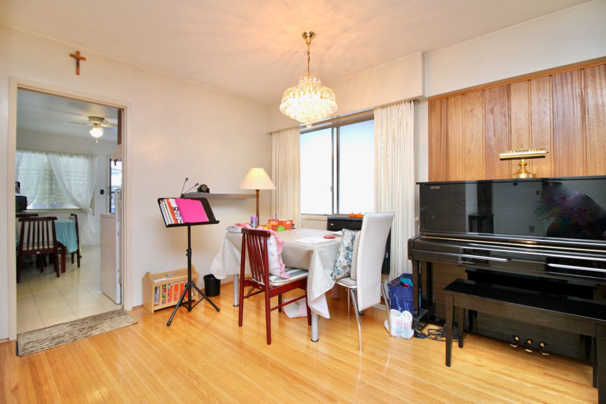 4556 Frances St, Burnaby 8