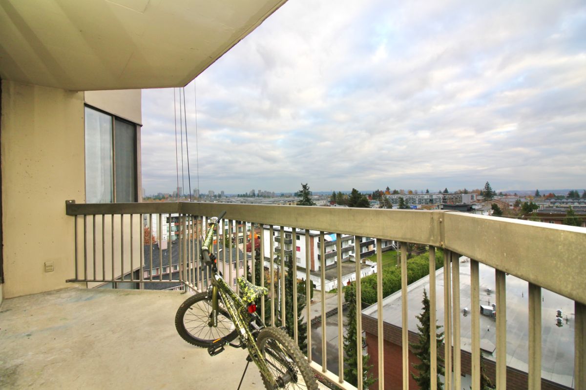 705 6540 Burlington Ave, Burnaby 20