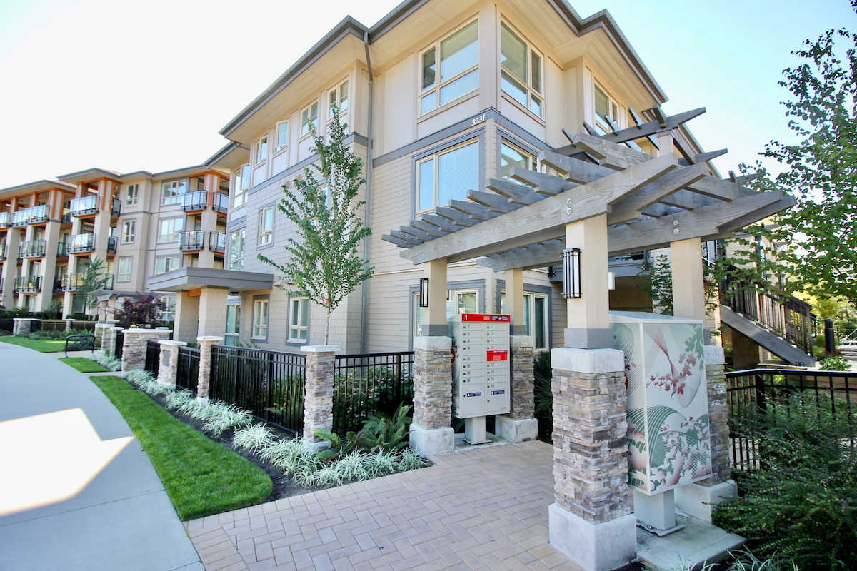 13 3231 Noel Drive, Burnaby
