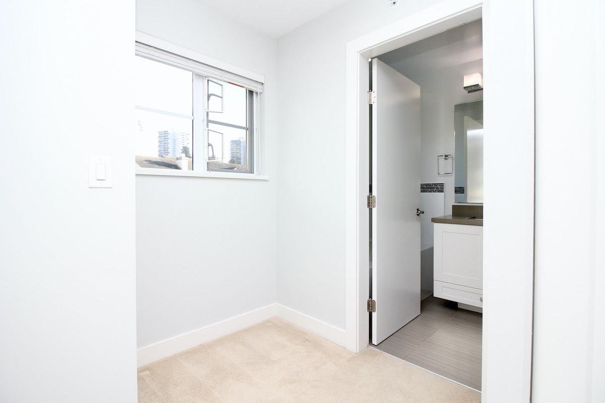 13 3231 Noel Drive, Burnaby 15