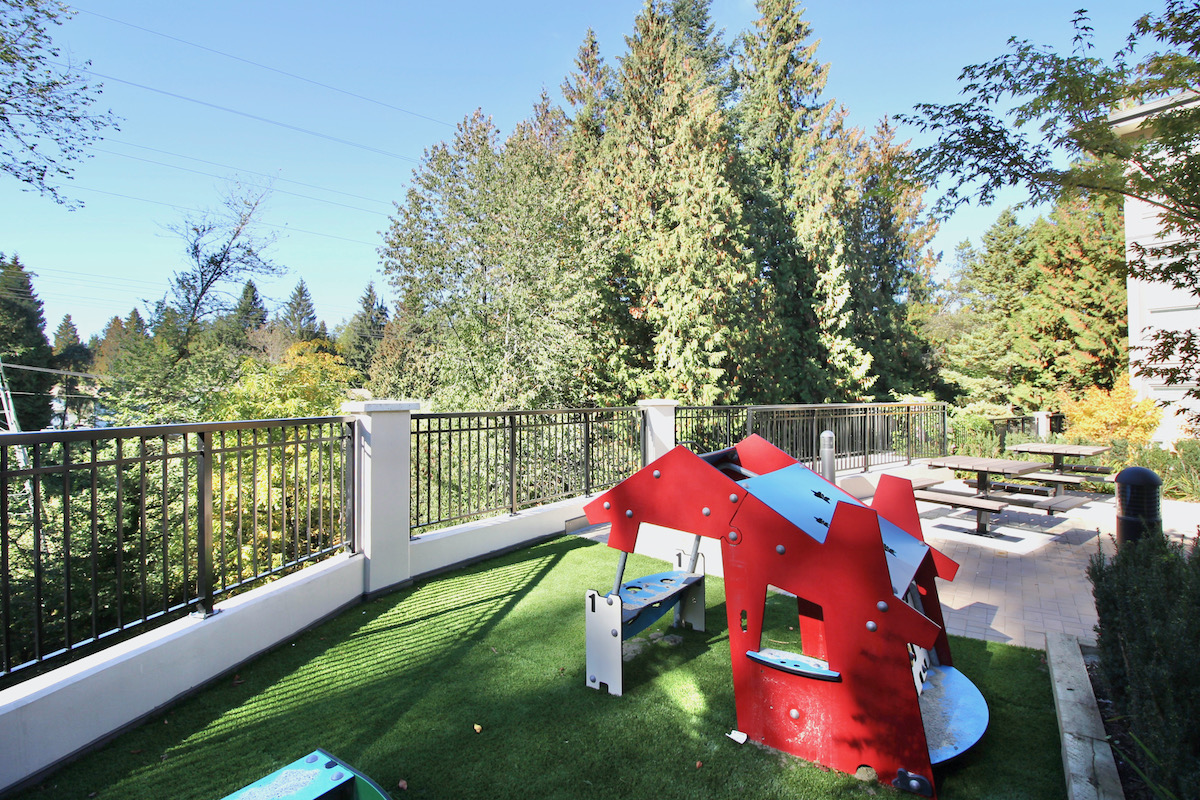 13 3231 Noel Drive, Burnaby 26