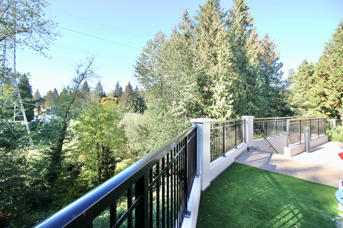 13 3231 Noel Drive, Burnaby 27