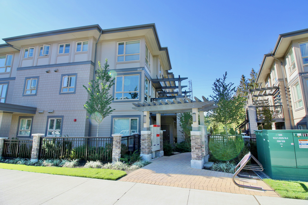 13 3231 Noel Drive, Burnaby 30