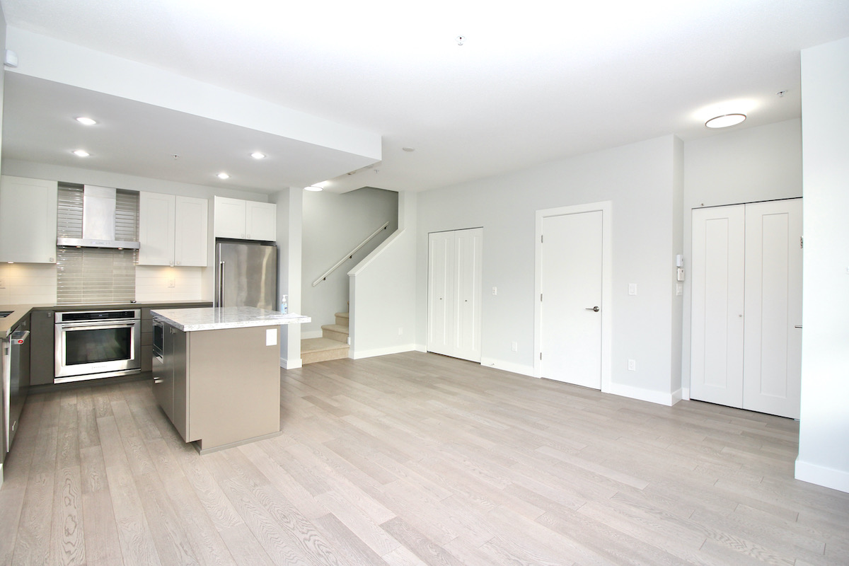 13 3231 Noel Drive, Burnaby 5