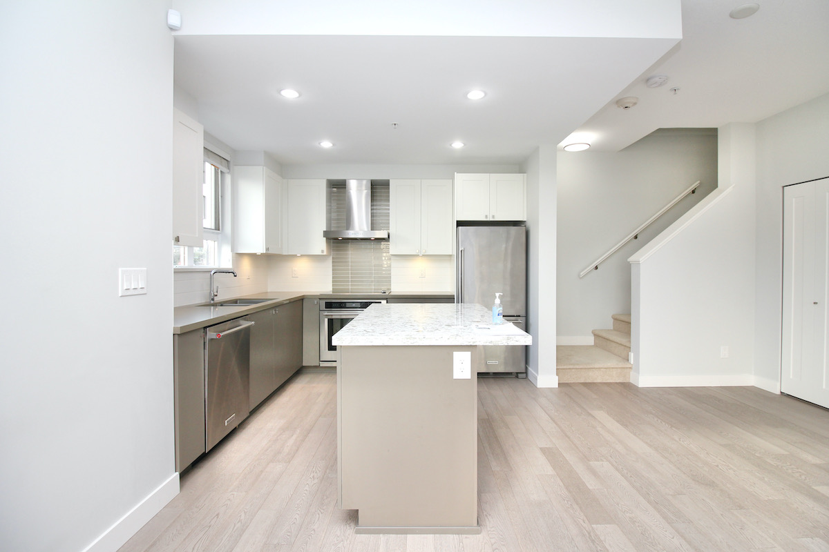 13 3231 Noel Drive, Burnaby 6