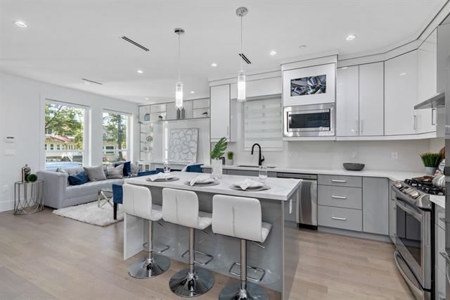 6559 Inverness St, Vancouver 5