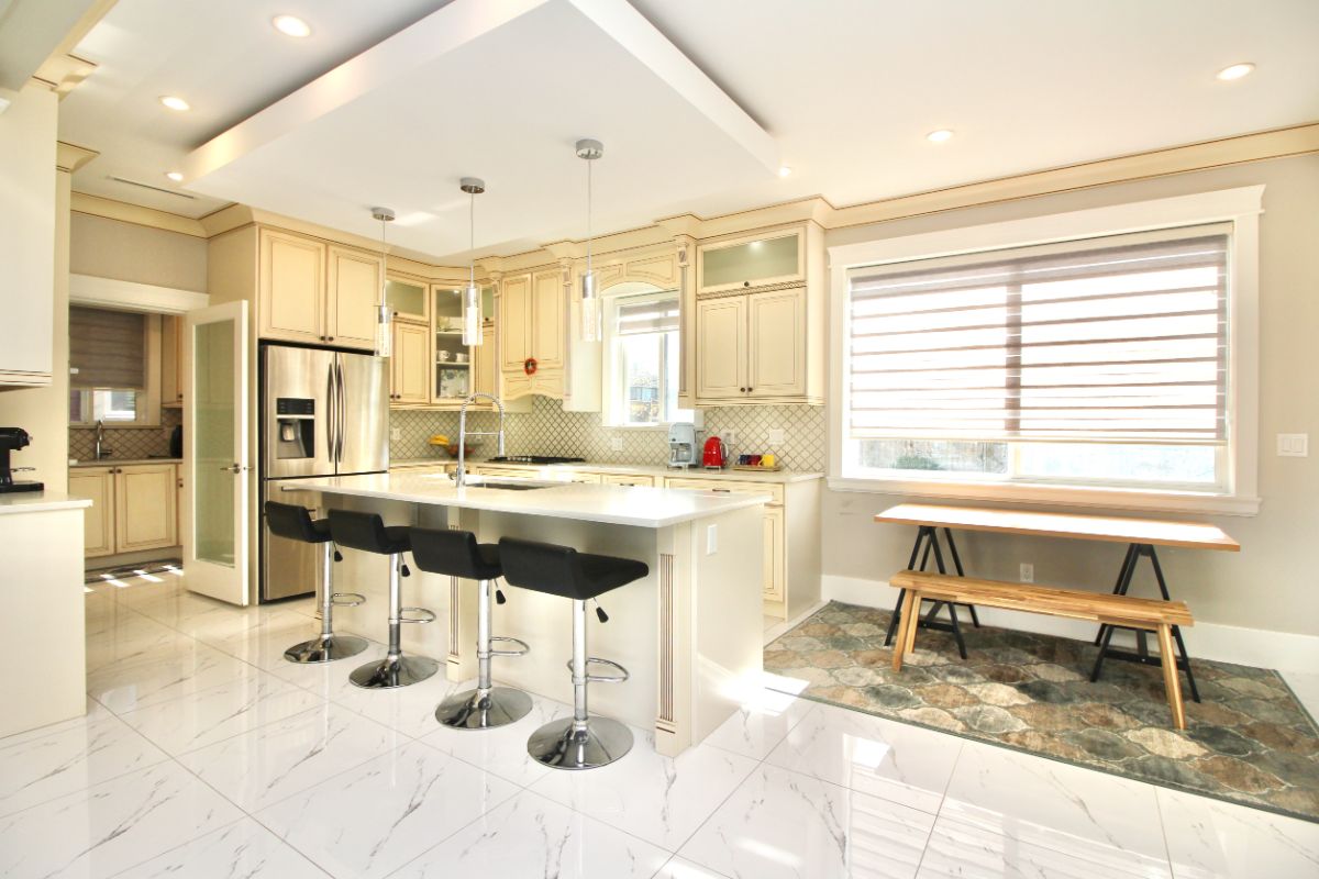 5410 Laurel St, Burnaby 12