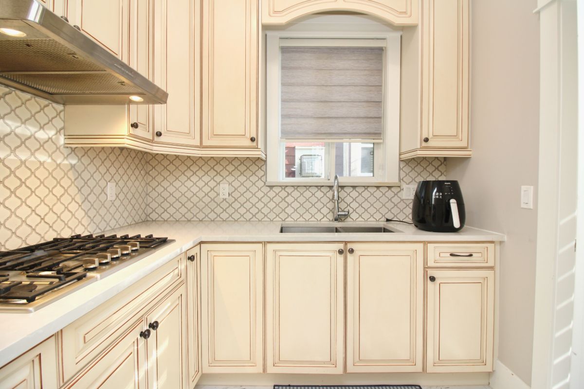 5410 Laurel St, Burnaby 14
