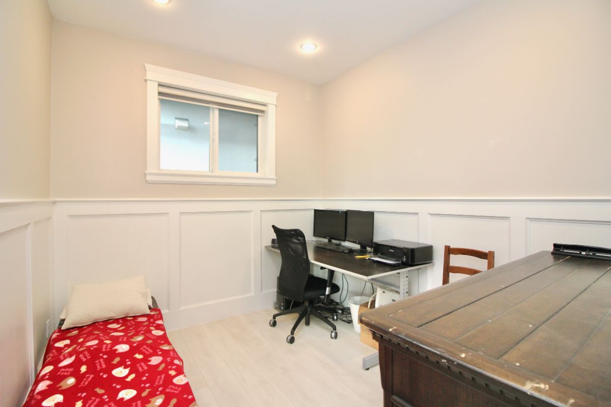 5410 Laurel St, Burnaby 18