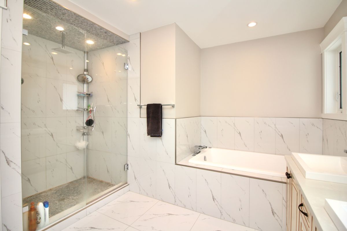 5410 Laurel St, Burnaby 23