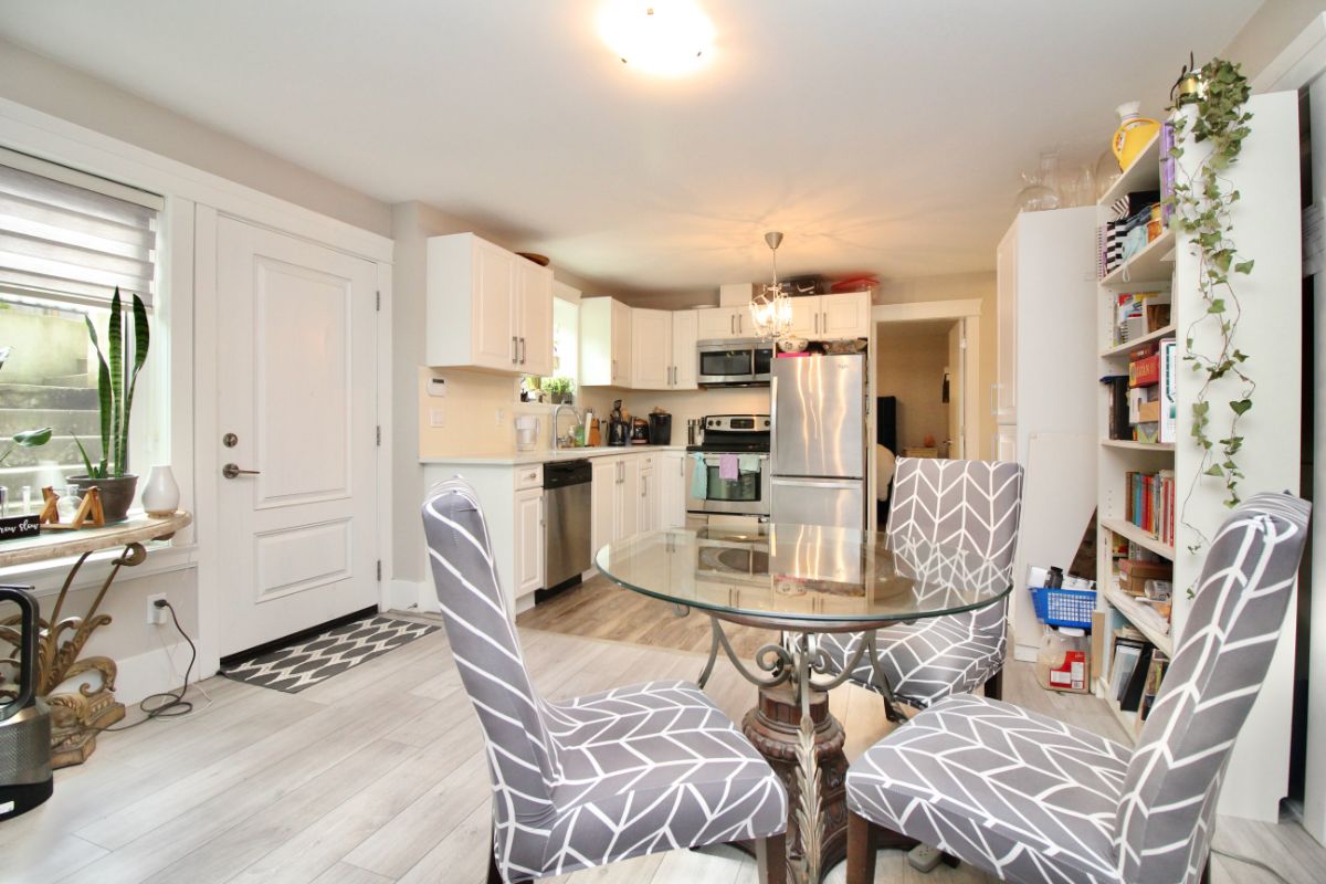 5410 Laurel St, Burnaby 31