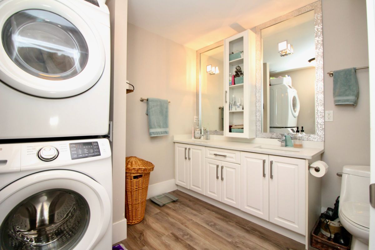 5410 Laurel St, Burnaby 35