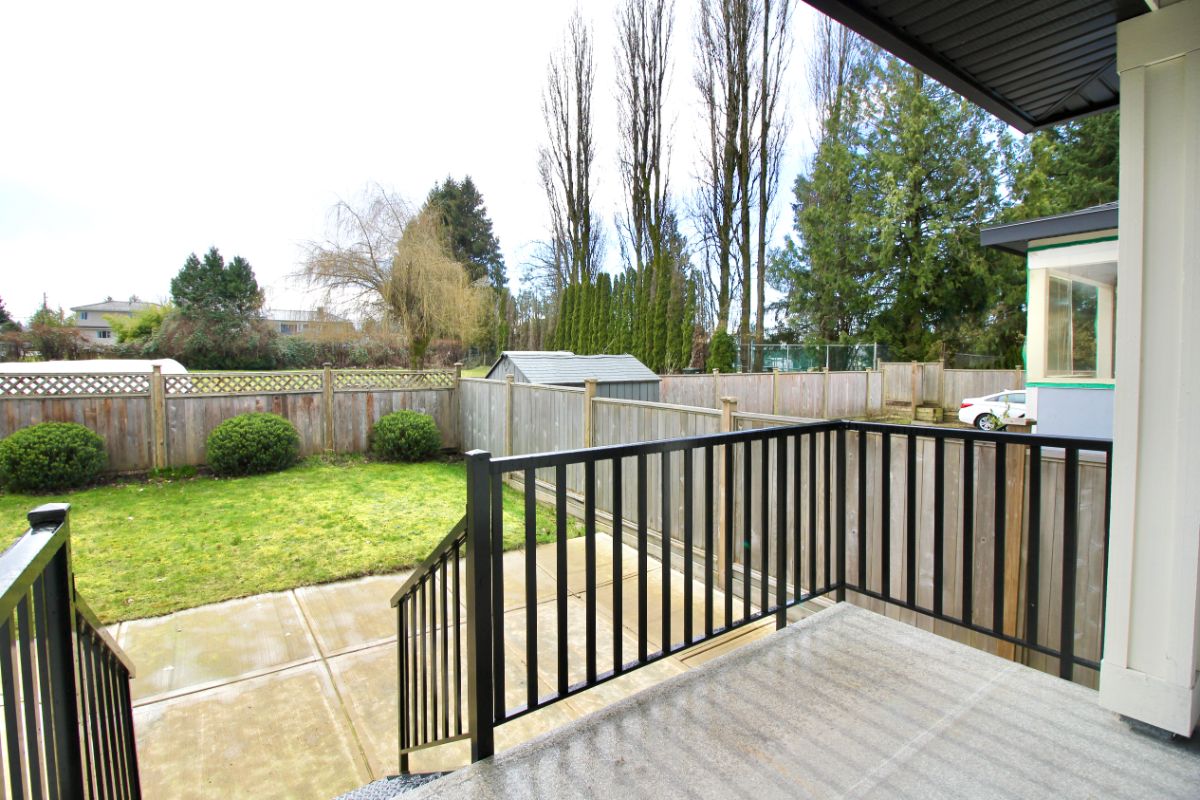 5410 Laurel St, Burnaby 37