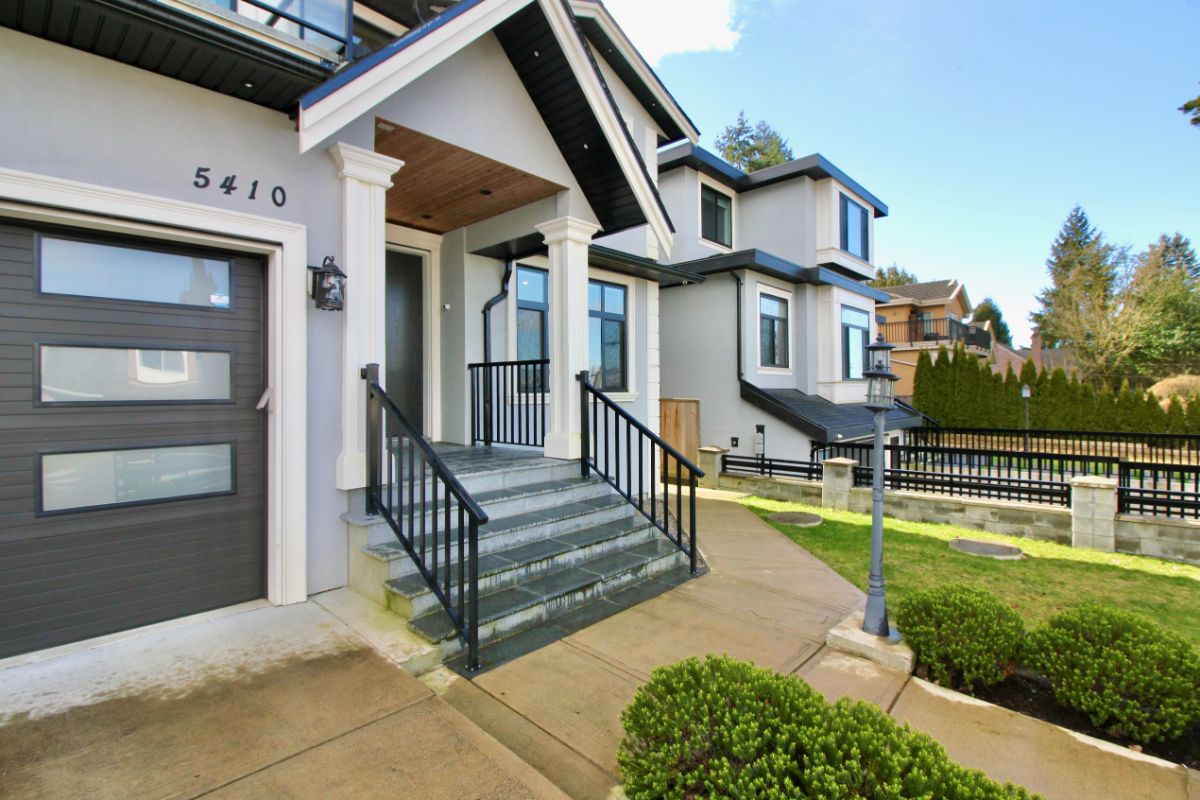 5410 Laurel St, Burnaby 6