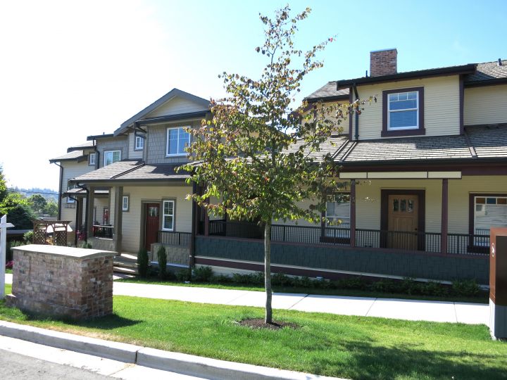 Laval Villas 2