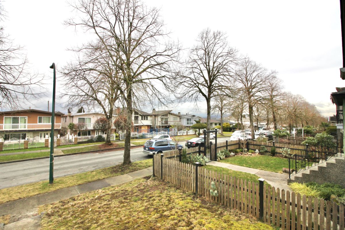 3362 E 28th Ave, Vancouver East 6
