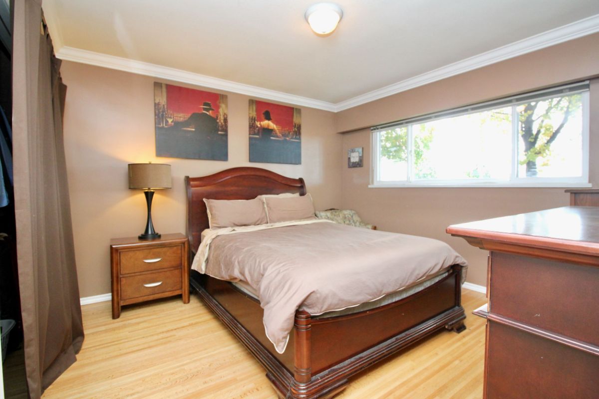 6435 Broadway, Burnaby North 14