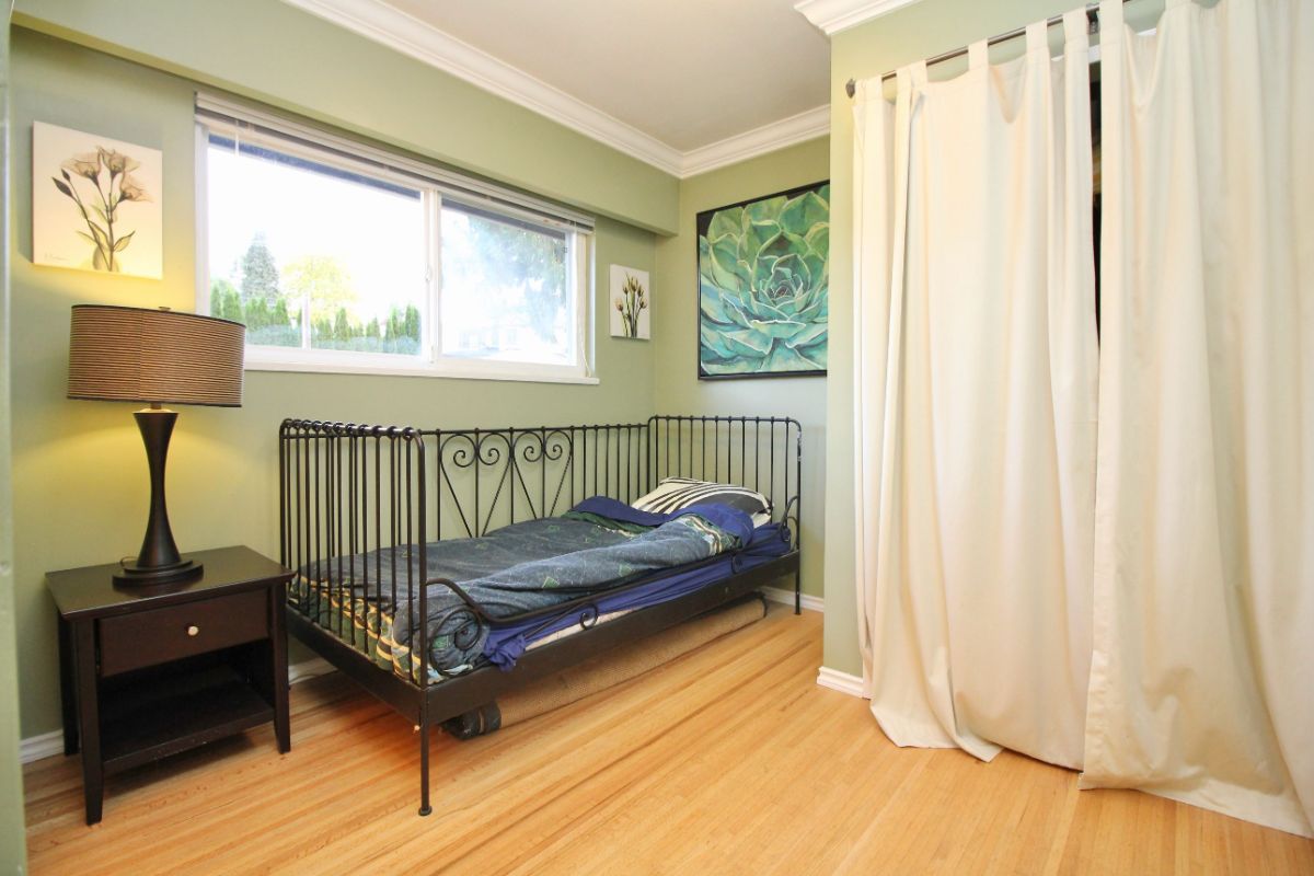 6435 Broadway, Burnaby North 20