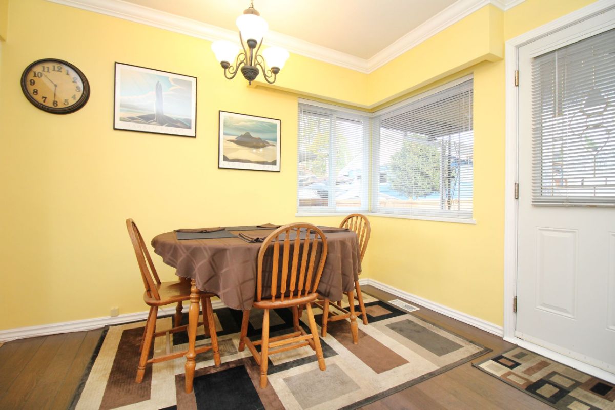 6435 Broadway, Burnaby North 7