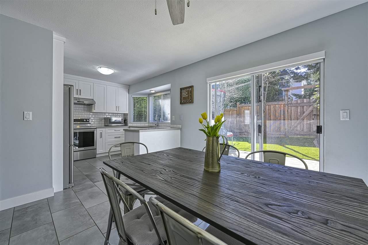 202 2003 Clarke St, Port Moody 15
