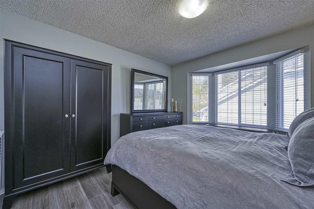 202 2003 Clarke St, Port Moody 18