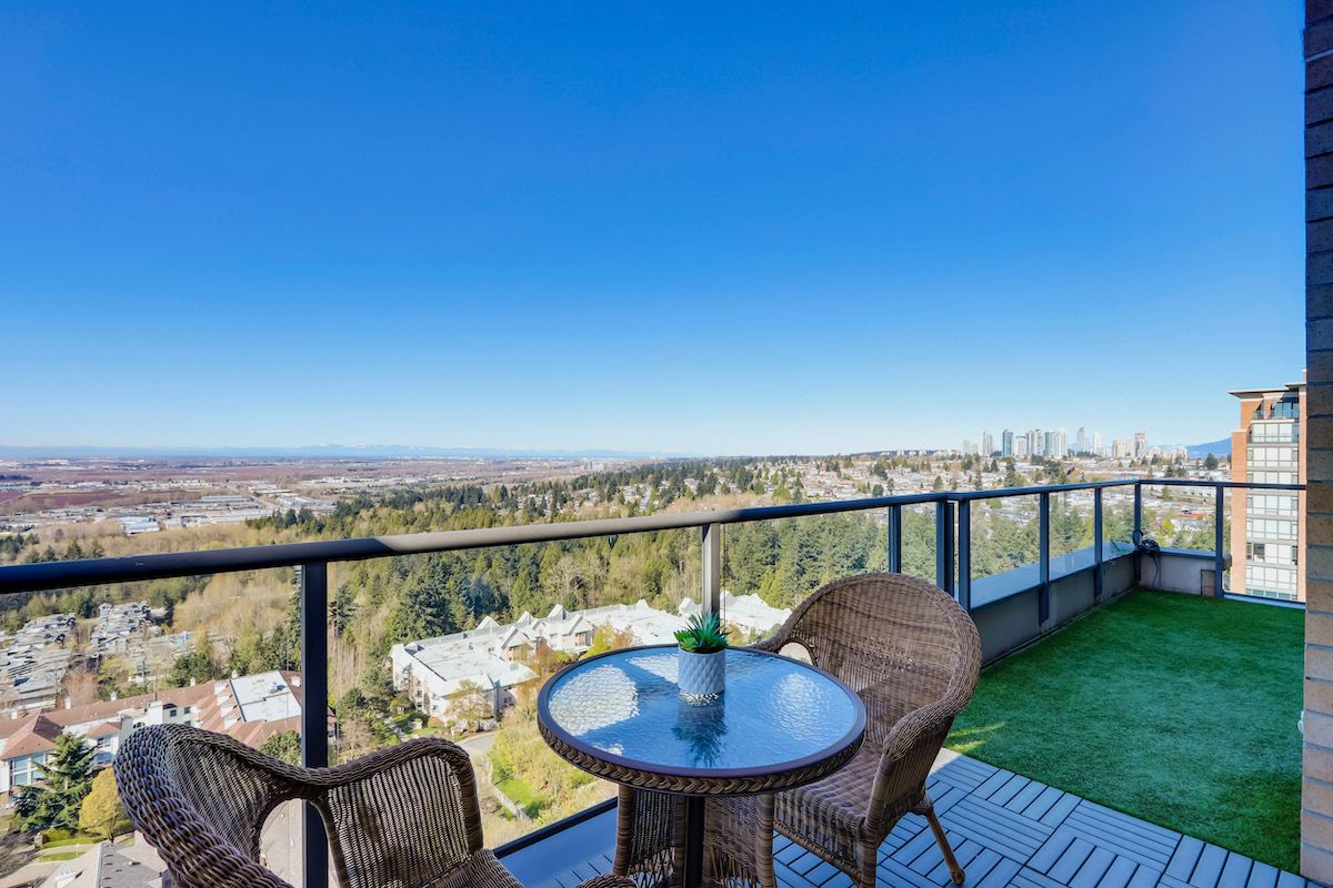 2103 7368 Sandborne Ave, Burnaby 9