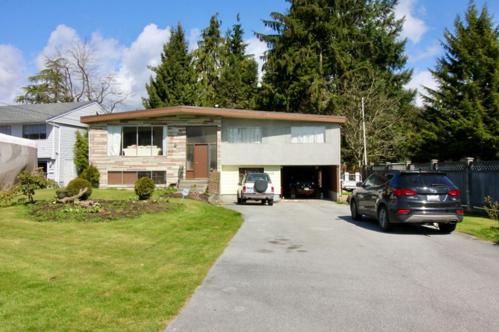 308 Mount Royal Dr, Port Moody