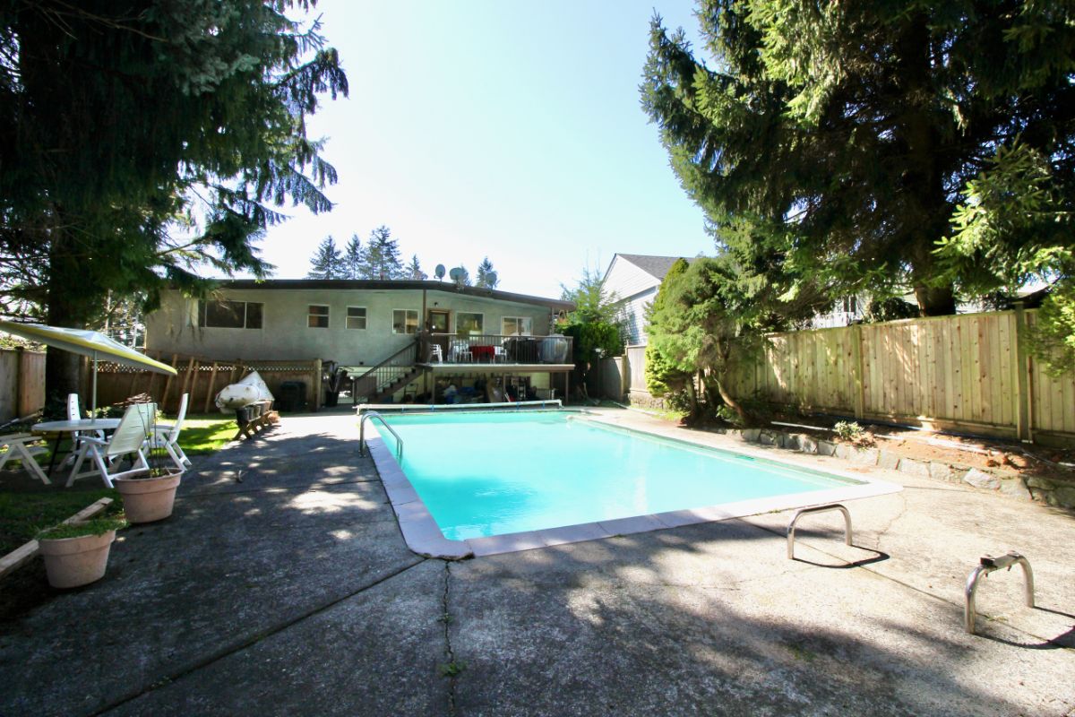 308 Mount Royal Dr, Port Moody 24